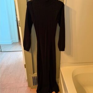 Chic Long Sleeve Black Dress